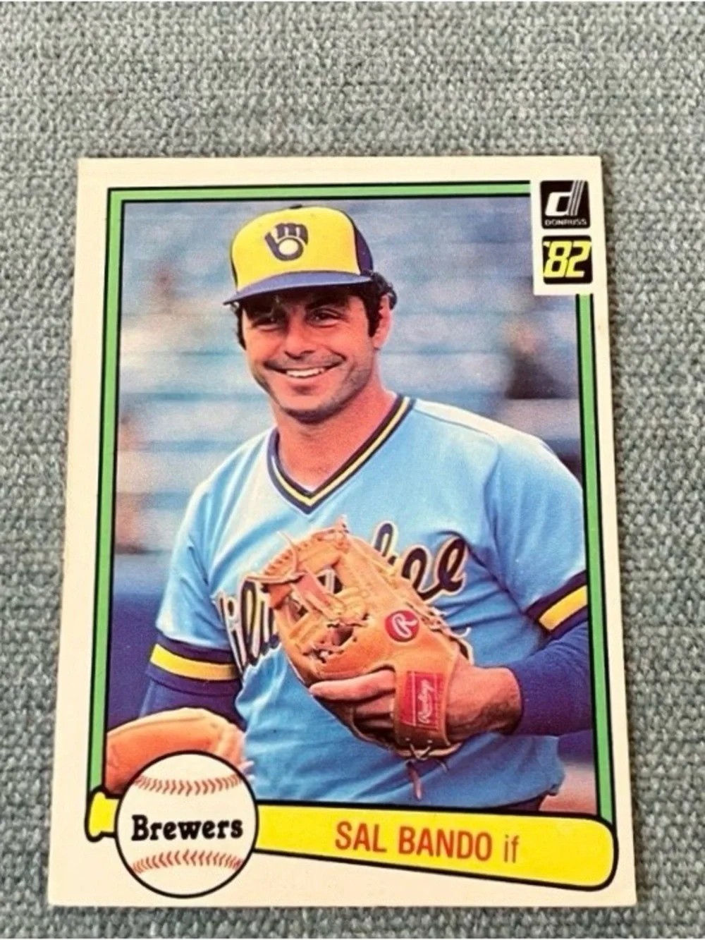 1982 Topps Milwaukee Brewers Baseball Card Trading Card
